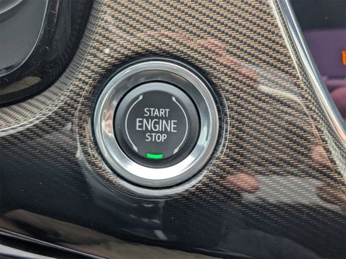 Used 2023 Cadillac XT6 Sport w/ Platinum Package image 35