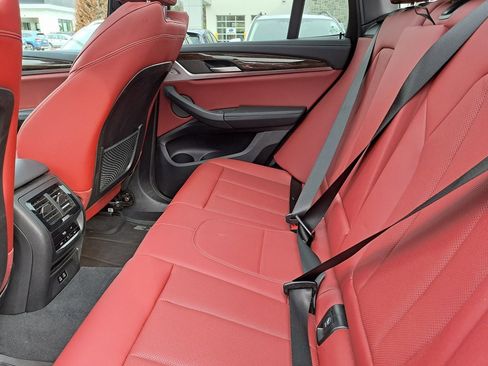 Used 2024 BMW X3 M40i w/ Premium Package image 26