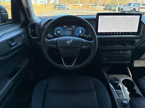 Used 2025 Ford Bronco Sport Outer Banks w/ Outer Banks Tech Package+ image 14