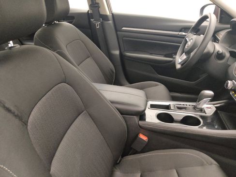 Used 2023 Nissan Altima 2.5 SV image 21