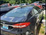 Used 2017 Ford Fusion SE image 4