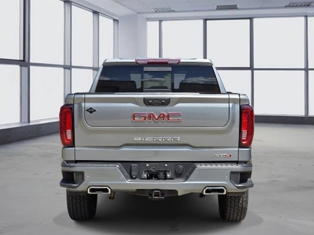 Used 2023 GMC Sierra 1500 AT4 w/ AT4 Premium Package AWD/4WD image 6