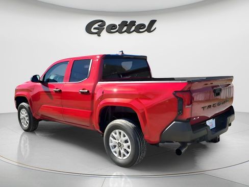 Used 2025 Toyota Tacoma SR w/ SR Upgrade Package image 4