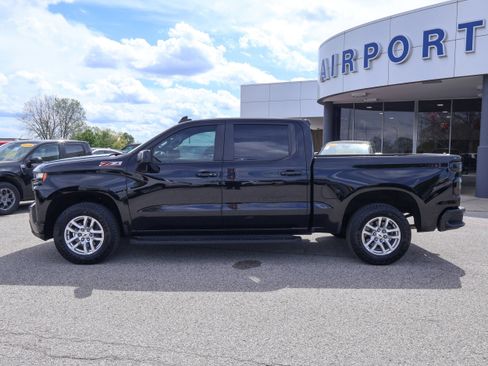 Used 2020 Chevrolet Silverado 1500 RST image 2