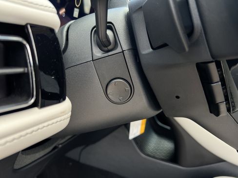 New 2025 Lincoln Aviator Reserve image 17