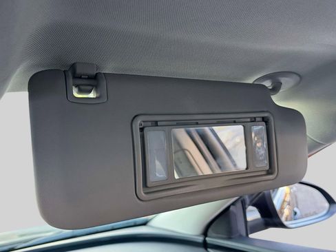 Used 2013 Buick Regal Premium image 26