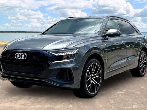 Used 2020 Audi Q8 Premium Plus w/ Premium Plus Package AWD/4WD image 1
