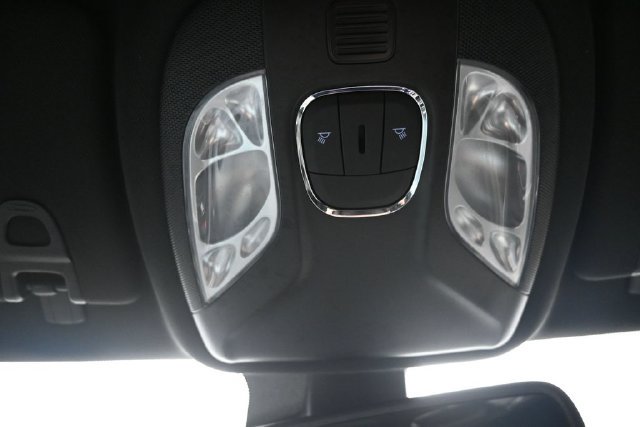 Used 2025 Jeep Compass Limited AWD/4WD image 26