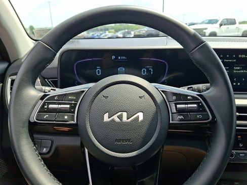 Used 2026 Kia Seltos S AWD/4WD image 19