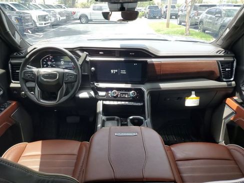 Used 2026 GMC Sierra 3500 Denali Ultimate AWD/4WD image 12