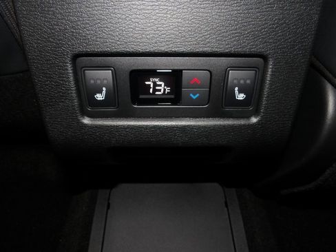 New 2025 Mitsubishi Outlander SEL image 23