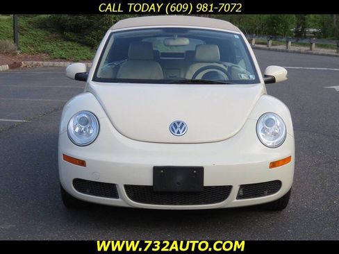 Used 2007 Volkswagen Beetle Convertible w/ Package 1 FWD image 5