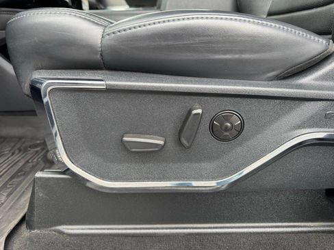Used 2026 Ford F350 Platinum AWD/4WD image 13
