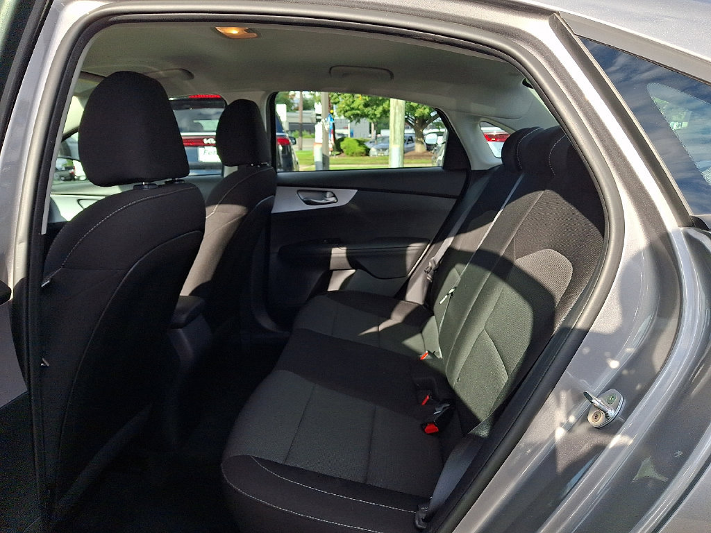 Certified 2023 Kia Forte LXS w/ LXS Technology Package FWD image 12