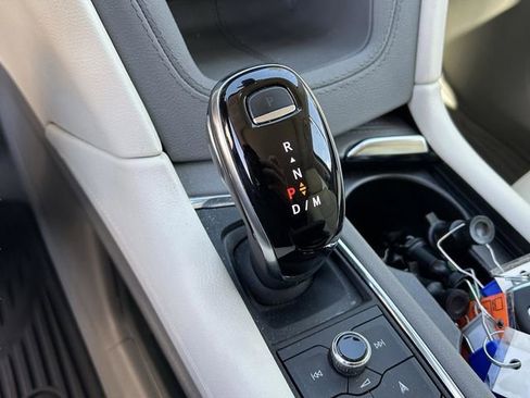 Used 2020 Cadillac XT5 Premium Luxury image 30