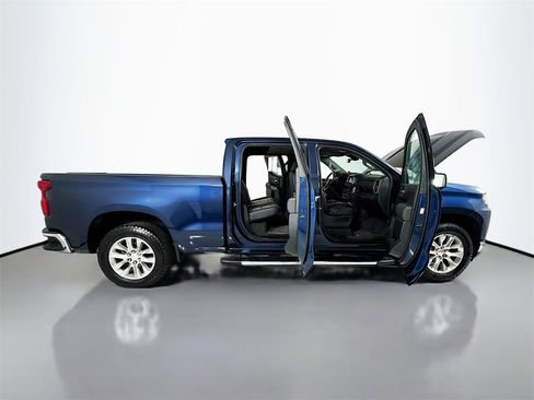 Used 2020 Chevrolet Silverado 1500 LTZ w/ LTZ Premium Package image 28