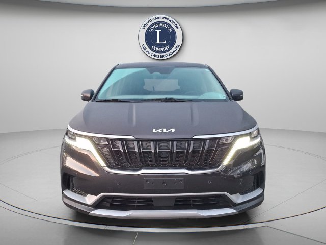Used 2024 Kia Carnival EX FWD image 6