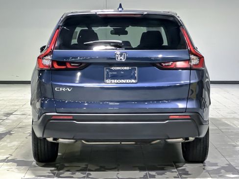 Certified 2025 Honda CR-V EX image 9