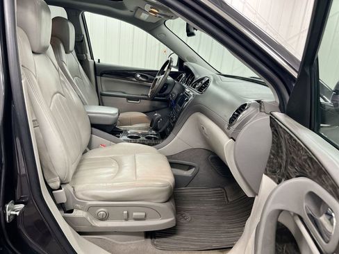 Used 2013 Buick Enclave Leather w/ Trailering Provision Package FWD image 22