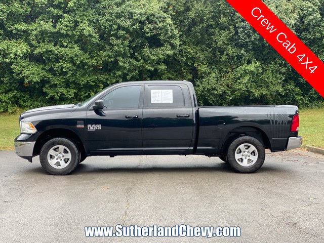 Used 2020 RAM 1500 Classic SLT AWD/4WD image 4