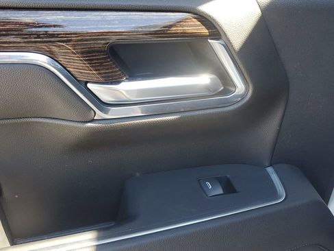 Used 2023 GMC Sierra 1500 Elevation image 47