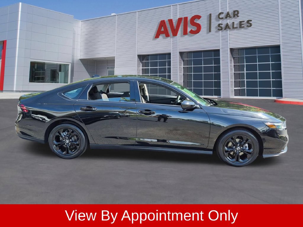 Used 2025 Honda Accord SE image 5