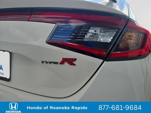 New 2026 Honda Civic Type R image 27