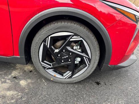 New 2025 Kia K4 EX image 12