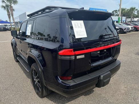 Used 2024 Lexus GX 550 w/ Accessory Package (31) AWD/4WD image 14