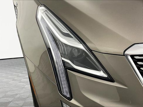 Certified 2023 Cadillac XT5 Premium Luxury w/ Technology Package AWD/4WD image 32
