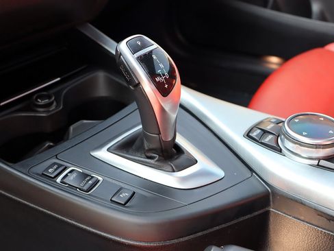 Used 2014 BMW M235i Coupe RWD image 24