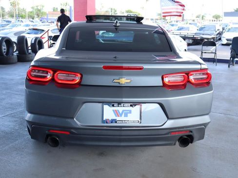 Used 2019 Chevrolet Camaro LT w/ Technology Package RWD image 8