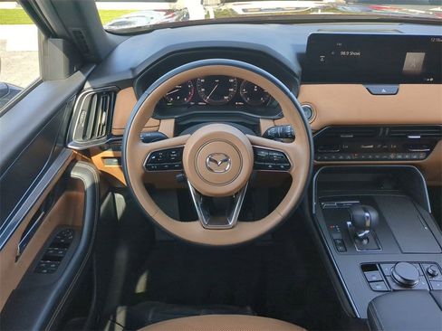 Used 2024 MAZDA CX-90 3.3 Turbo S w/ Premium Plus image 17
