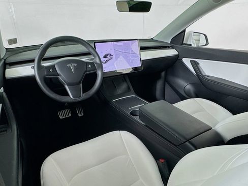 Used 2021 Tesla Model Y Long Range AWD/4WD image 53