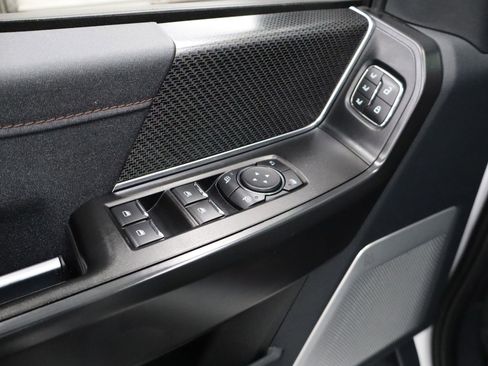 Used 2022 Ford F150 Raptor w/ Equipment Group 801A High AWD/4WD image 15