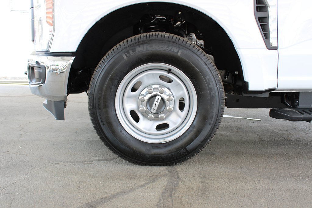 Used 2024 Ford F250 XL w/ XL Chrome Package RWD image 35