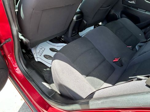Used 2014 Chevrolet Cruze LT FWD image 9