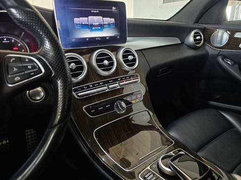 Used 2016 Mercedes-Benz C 300 4MATIC Sedan image 2