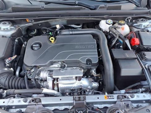 Used 2024 Chevrolet Malibu LT image 26