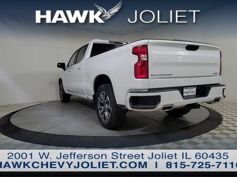 Used 2024 Chevrolet Silverado 1500 RST AWD/4WD image 5