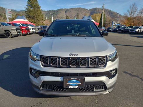 New 2026 Jeep Compass Limited image 14