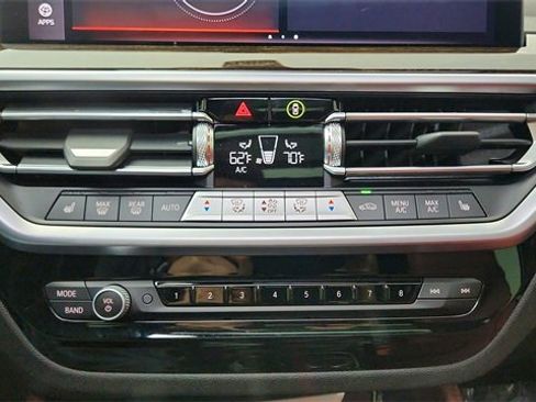 Used 2025 BMW X4 xDrive30i image 56