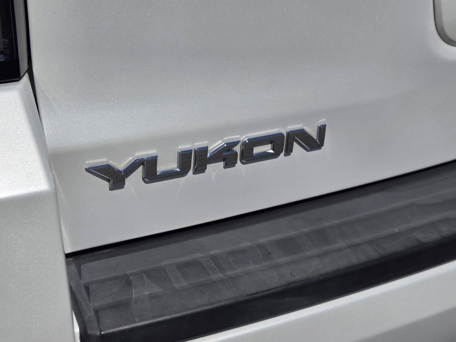 Used 2017 GMC Yukon SLT RWD image 35