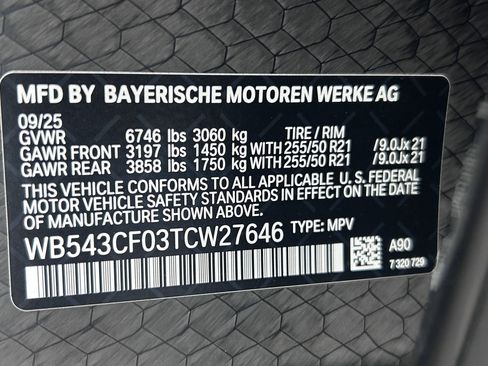 Used 2026 BMW iX xDrive45 w/ Premium Package image 33