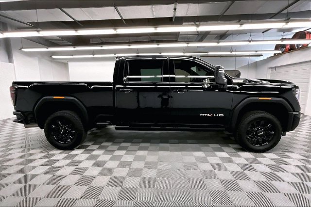 Used 2025 GMC Sierra 2500 AT4 w/ AT4 Premium Plus Package AWD/4WD image 15