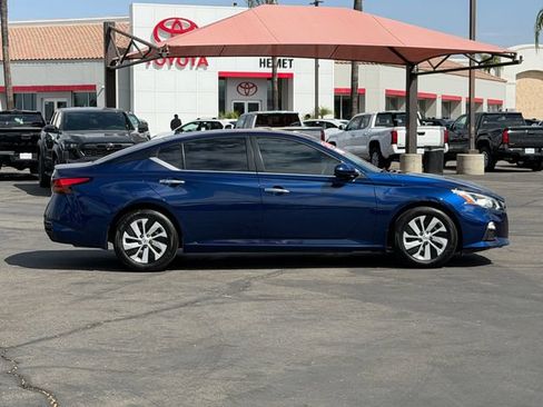 Used 2020 Nissan Altima 2.5 S FWD image 4