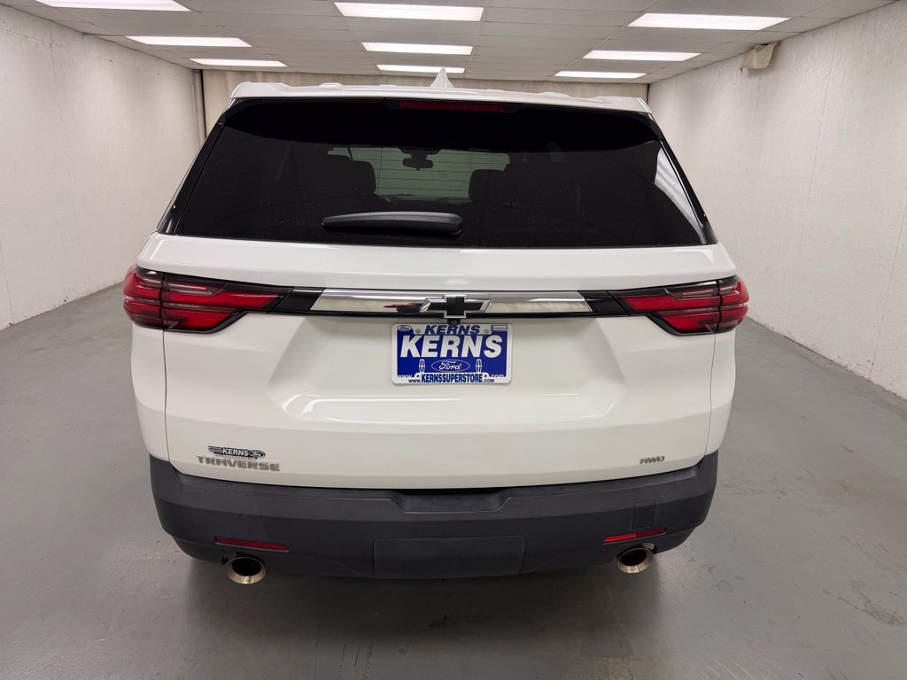 Used 2022 Chevrolet Traverse LS AWD/4WD image 4