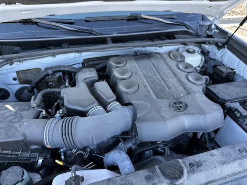 Used 2024 Toyota 4Runner Limited image 33