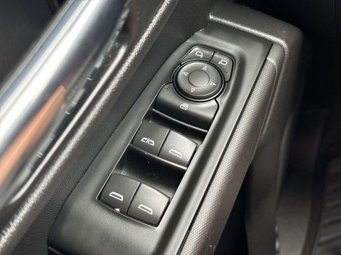 Used 2025 Chevrolet Silverado 1500 Custom Trail Boss image 15