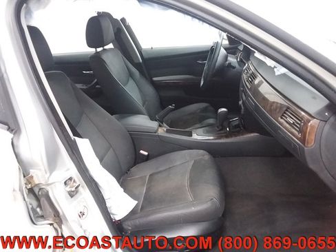 Used 2006 BMW 325i Sedan image 14